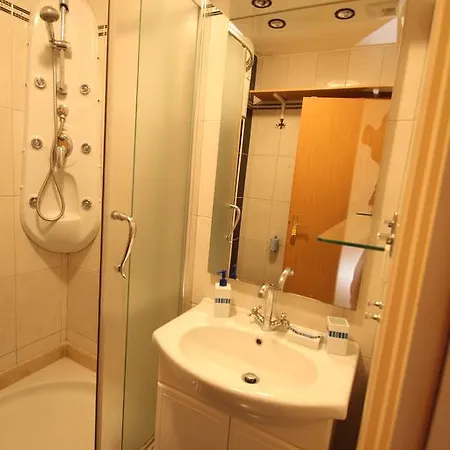 Apartment Adriana *